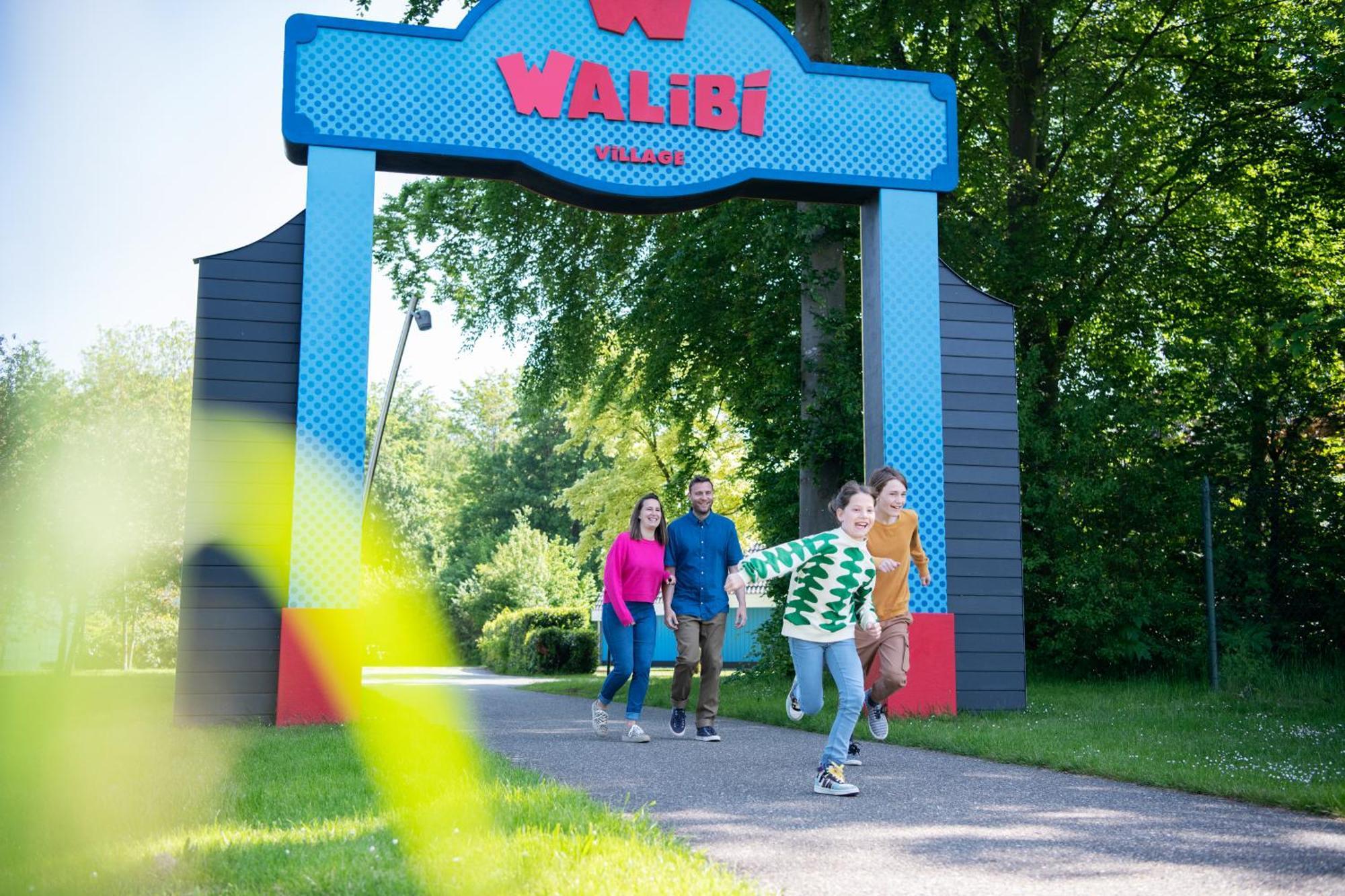 Walibi Village Biddinghuizen Extérieur photo